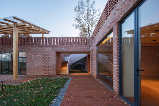 Centro Hemei del condado de Sui / UP Architecture - Fotografía exterior, Ladrillo
