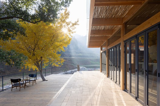 Centro Hemei del condado de Sui / UP Architecture - Fotografía interior, Madera