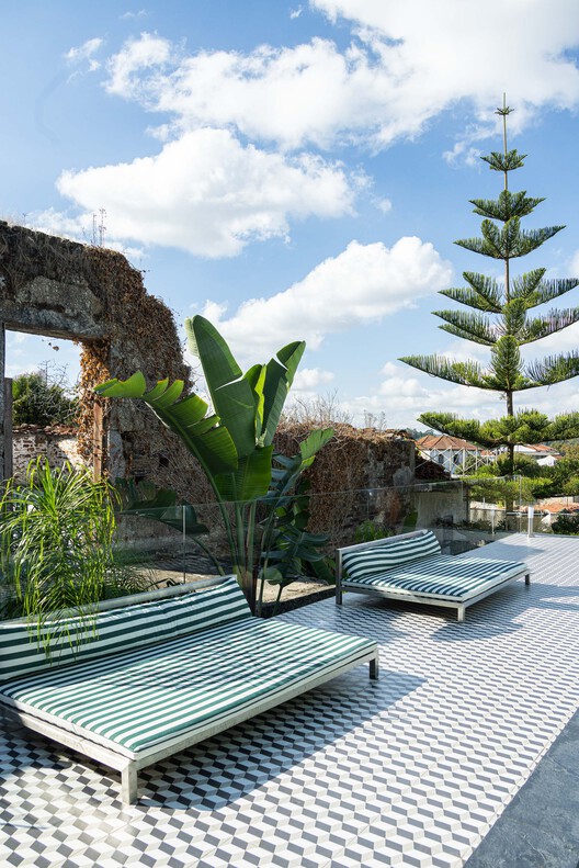 Casa do Parque IV / Ricardo Azevedo Arquitecto - Fotografia de Exterior, Jardim, Aido, Pátio