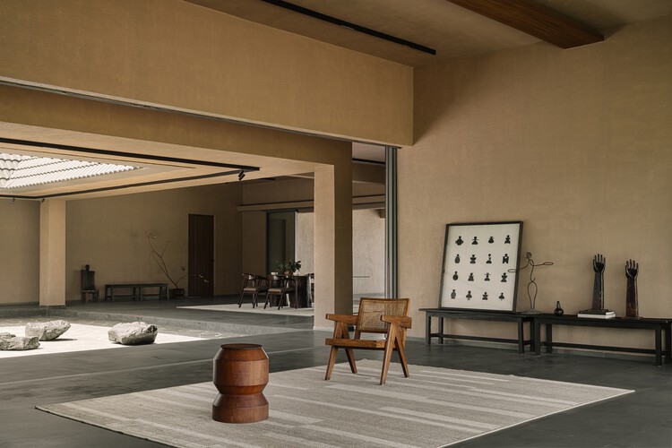 Casa Pátio / D'WELL - Fotografia de Interiores, Cadeira