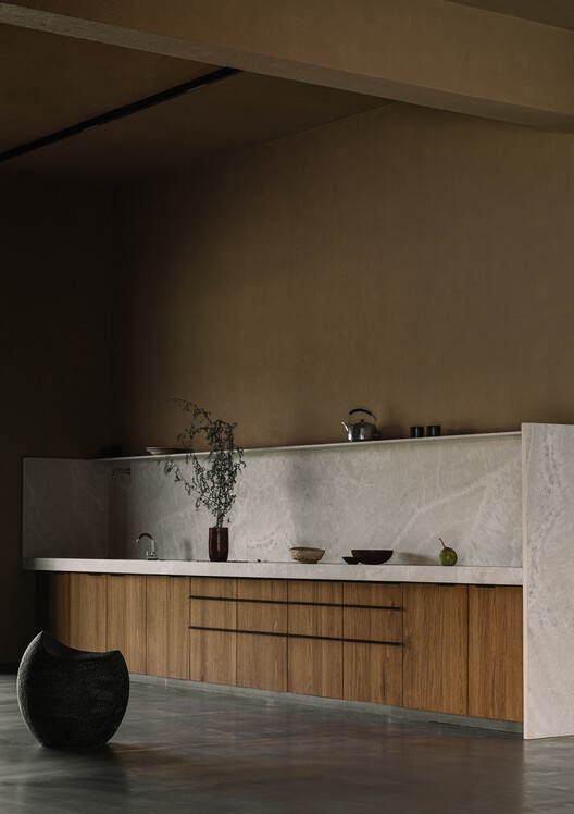 Courtyard House / D'WELL - Interior Photography, Kitchen, Wood, Countertop
