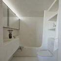 Darling Point Apartment / Studio ZAWA - Interior Photography, Bathroom, Bathtub