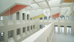 Guizhou Media Vocational and Technical School Library & Information Center / West-line studio