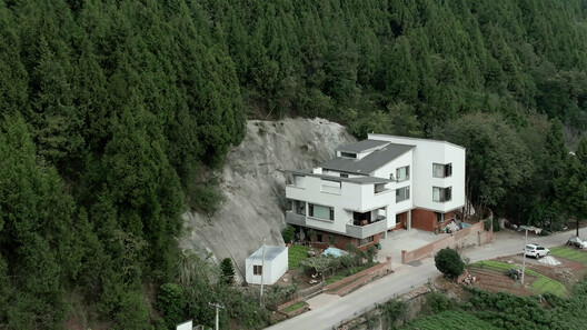 Mother's Home / epos architecture - Exterior Photography