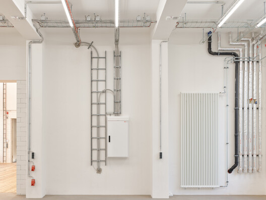 Theater Workshops / Büro Voigt - Image 9 of 21