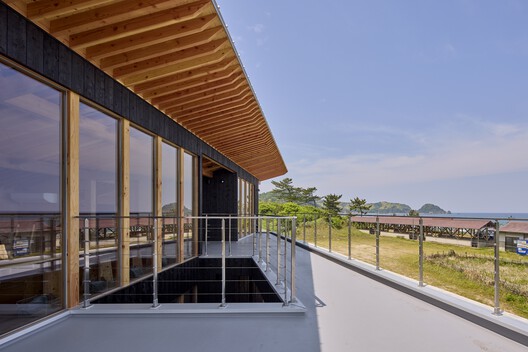 Kugami Terrace Sunset Cafe and Small Gallery / REPLUS Co.,Ltd - Image 24 of 40