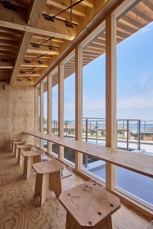 Kugami Terrace Sunset Cafe and Small Gallery / REPLUS Co.,Ltd - Interior Photography, Wood, Deck