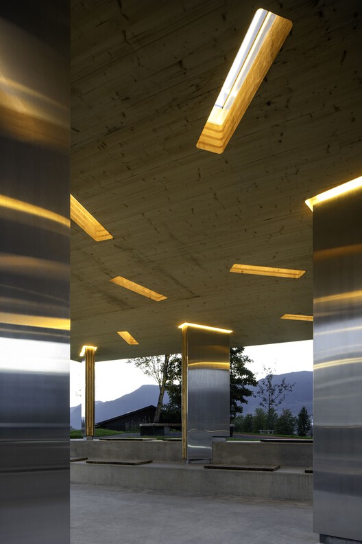 Skakkeringen Public Square / locallll + PIR2 - Interior Photography, Column