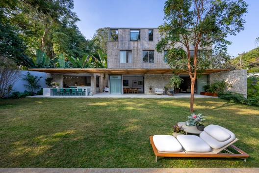 Residência AMEF / Patricia Martinez Arquitetura Residência AMEF / Patricia Martinez Arquitetura - Fotografia de Exterior, Balcão