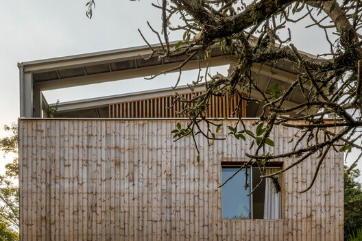 Residência AMEF / Patricia Martinez Arquitetura Residência AMEF / Patricia Martinez Arquitetura - Fotografia de Exterior, Madeira