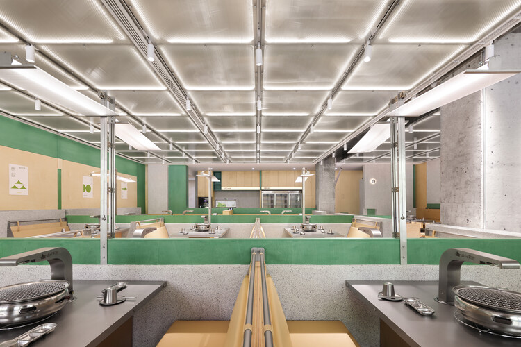Restaurante SUMMIT ROAST / Informal Design - Fotografía interior