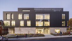 Clark University’s Center for Media Arts, Computing, and Design / Ayers Saint Gross