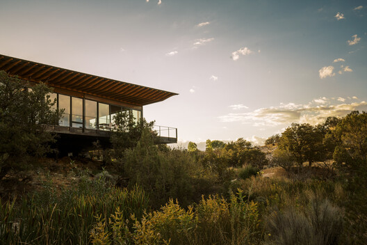 The Periphery House / Locus Studio - Image 15 of 35