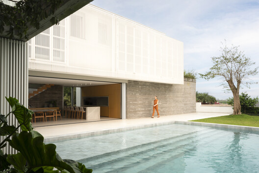 Casa MM / Redecker Sperb Arquitetura - Fotografia de Exterior, Concreto, Aido