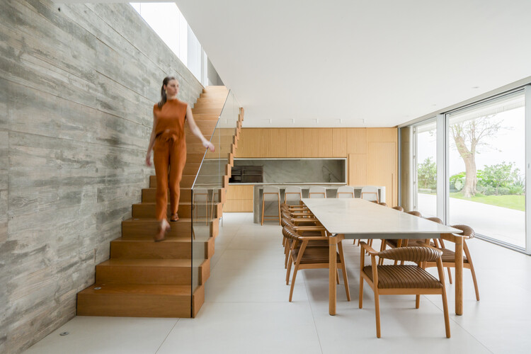 Casa MM / Redecker Sperb Arquitetura - Fotografia de Interiores, Madeira, Cadeira