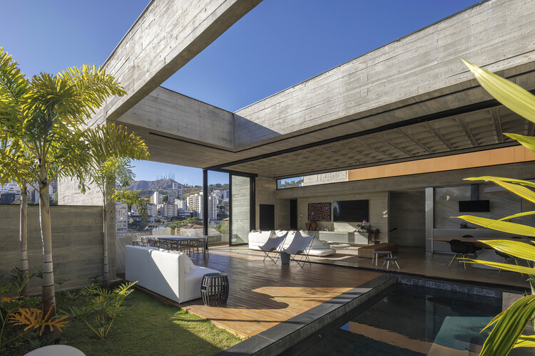 Casa FLA / Frederico Bicalho Arquitetura - Fotografia de Exterior, Concreto
