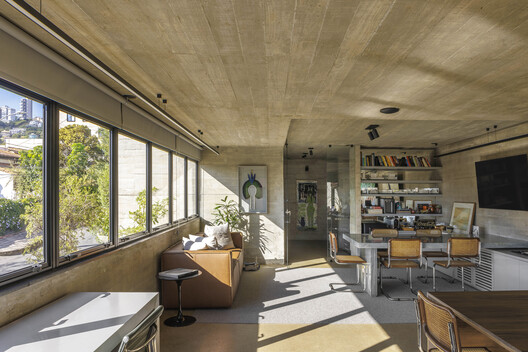 Casa FLA / Frederico Bicalho Arquitetura - Fotografia de Interiores, Sala de Estar, Cadeira