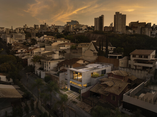 Casa FLA / Frederico Bicalho Arquitetura - Fotografia de Exterior, Balcão