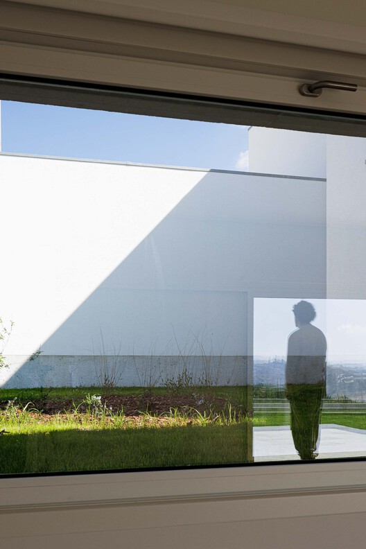 佩德兰蒂尔之家 / Helder da Rocha Arquitectos - 室内图, 玻璃