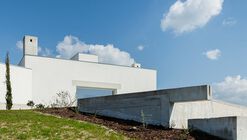 Pedrantil House / Helder da Rocha Arquitectos