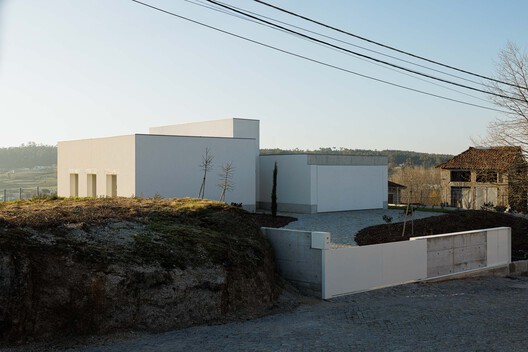 佩德兰蒂尔之家 / Helder da Rocha Arquitectos - 建筑图, 具体的