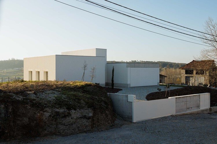 佩德兰蒂尔之家 / Helder da Rocha Arquitectos - 建筑图, 具体的