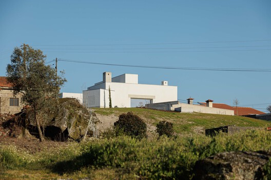 佩德兰蒂尔之家 / Helder da Rocha Arquitectos - 建筑图, 具体的