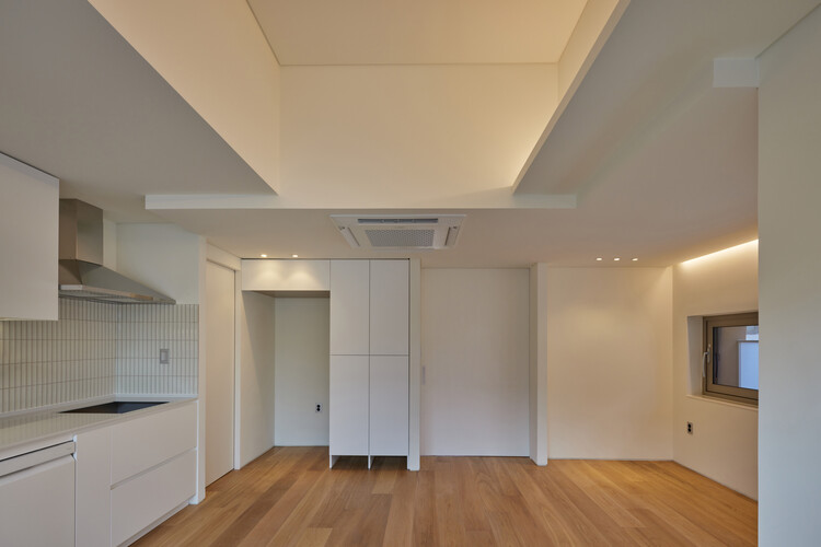 Wonderful Uman 住宅项目 / IDR Architects - 室内图, 木头, 灯, 厨房, 台面