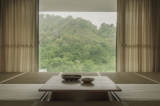Rendezvous for Four Generations Residence / FLOAT DESIGN STUDIO - Interior Photography, Bedroom