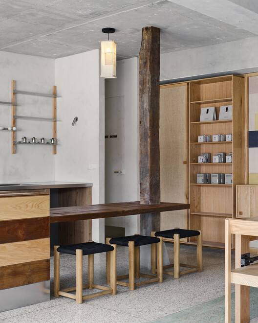 Yeonheun Roasters / Sherpa - Interior Photography, Wood, Lighting, Countertop, Chair