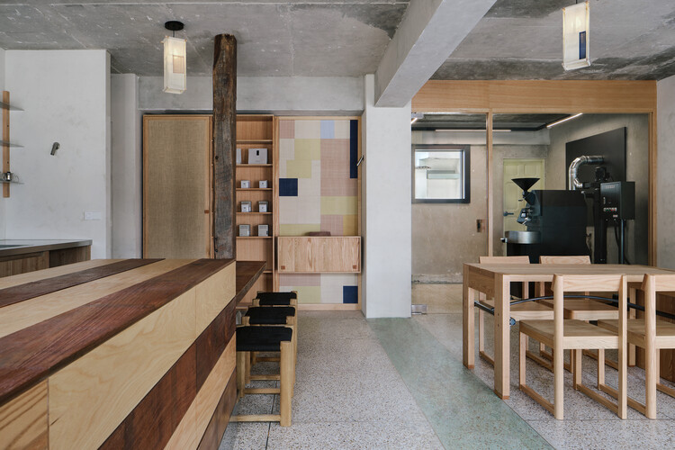 Yeonheun Roasters / Sherpa - Interior Photography, Kitchen, Wood