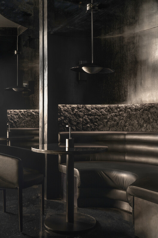 LAIR Restaurant Bar / RENESA Architecture Design Interiors Studio - Interior Photography, Lighting