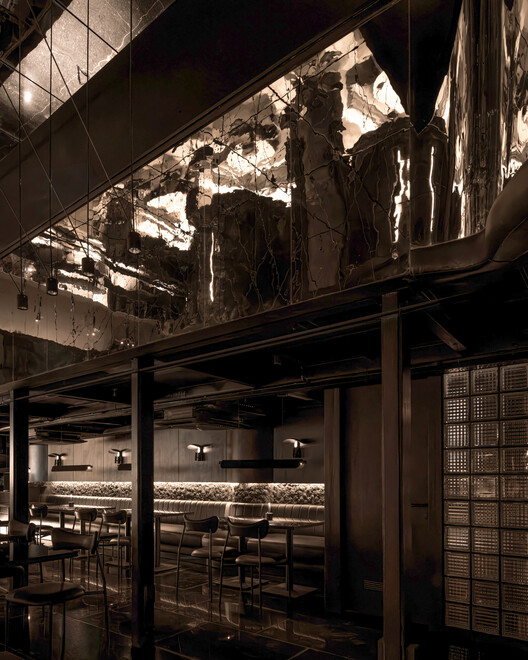 LAIR Restaurant Bar / RENESA Architecture Design Interiors Studio - Image 3 of 42