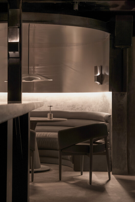 LAIR Restaurant Bar / RENESA Architecture Design Interiors Studio - Interior Photography, Lighting, Chair