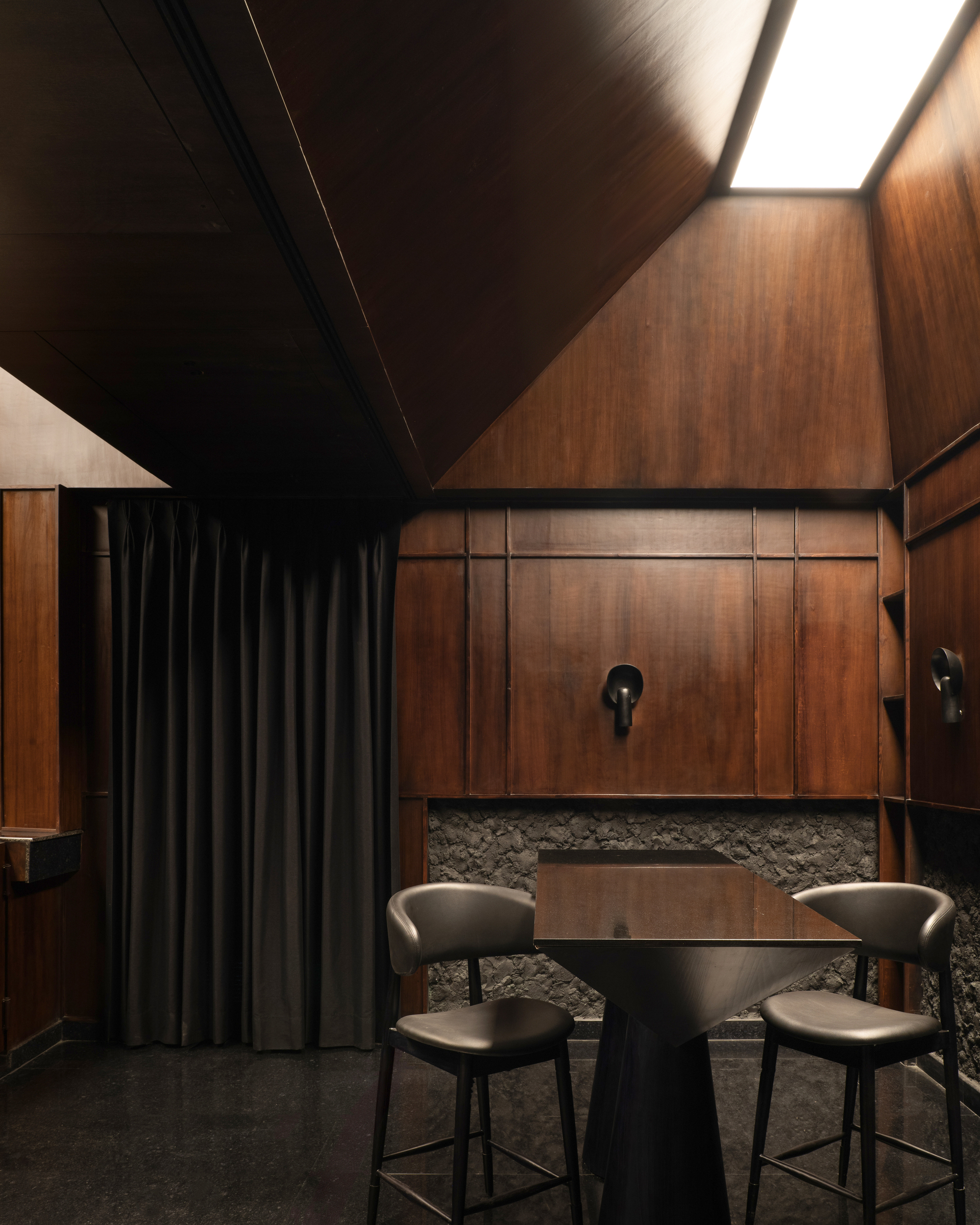 Gallery of LAIR Restaurant Bar / RENESA Architecture Design Interiors ...