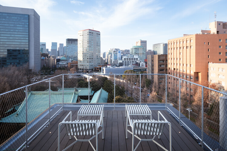 Yushima Building / Tenhachi Architect & Interior Design - Exterior Photography, Cityscape, Balcony, Deck