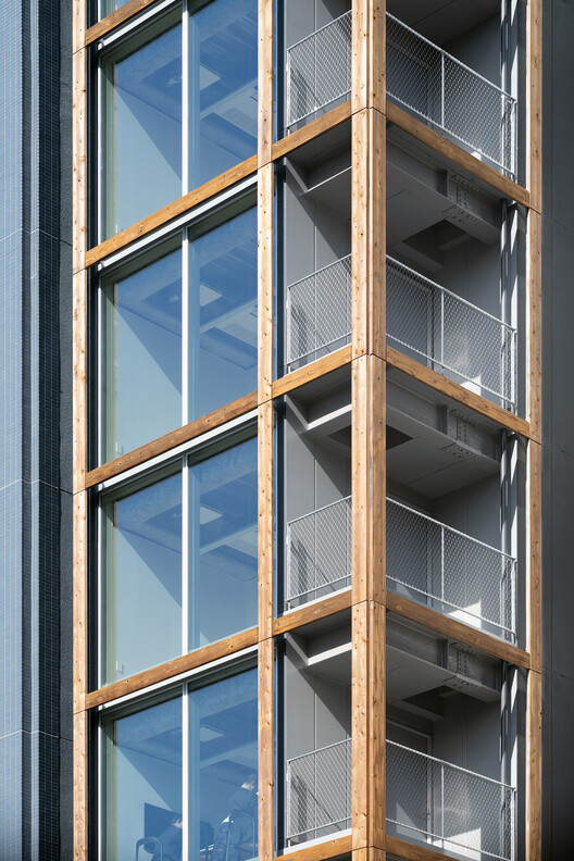Yushima Building / Tenhachi Architect & Interior Design - Exterior Photography, Glass