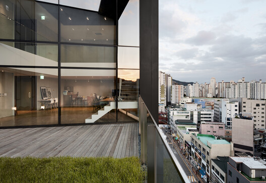 Triplet Code Imun Neighborhood Facility / L'EAU design - Image 4 of 20