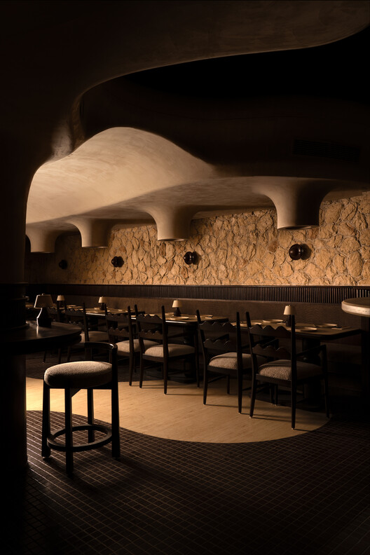 CallMe Ten Restaurant / RENESA Architecture Design Interiors Studio - Interior Photography, Dining room