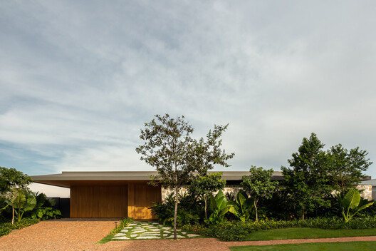 Casa Funchal / MIDA ARQUITETURA - Imagem 1 de 26