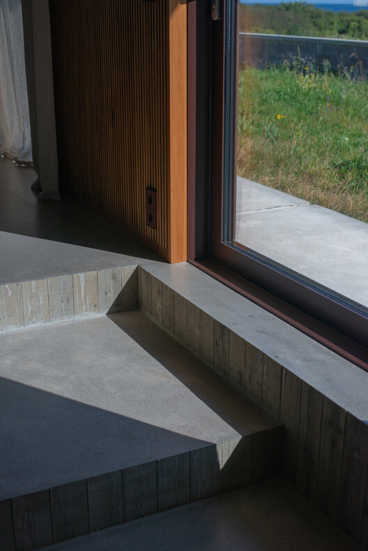 Djupvike House and Studio / Ateljé Ö - Image 11 of 19
