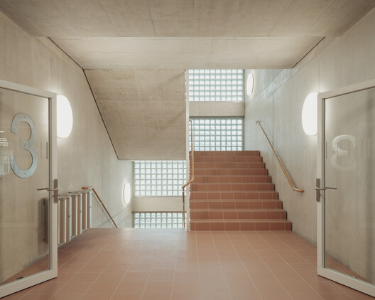 Vocational School for Building Trades / Gunz & Künzle Architekt*innen - Interior Photography, Stairs, Wood, Handrail