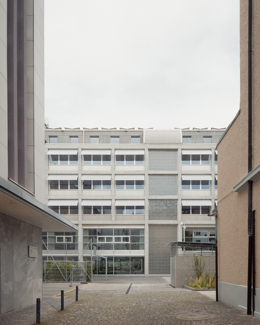 Vocational School for Building Trades / Gunz & Künzle Architekt*innen - Exterior Photography