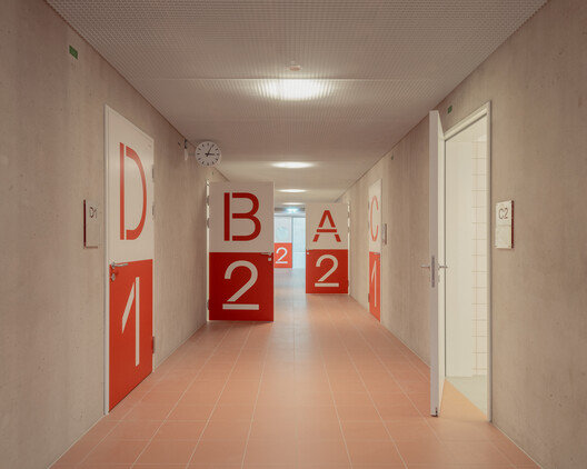 Vocational School for Building Trades / Gunz & Künzle Architekt*innen - Image 24 of 46