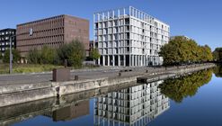 Hannah Arendt House  / Coldefy