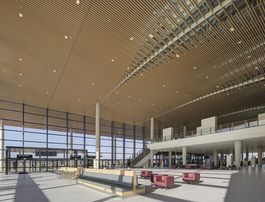 Woods Bagot Completes Western Sydney International Airport, with Concept Design by Zaha Hadid Architects and COX Architecture - Image 13 of 15