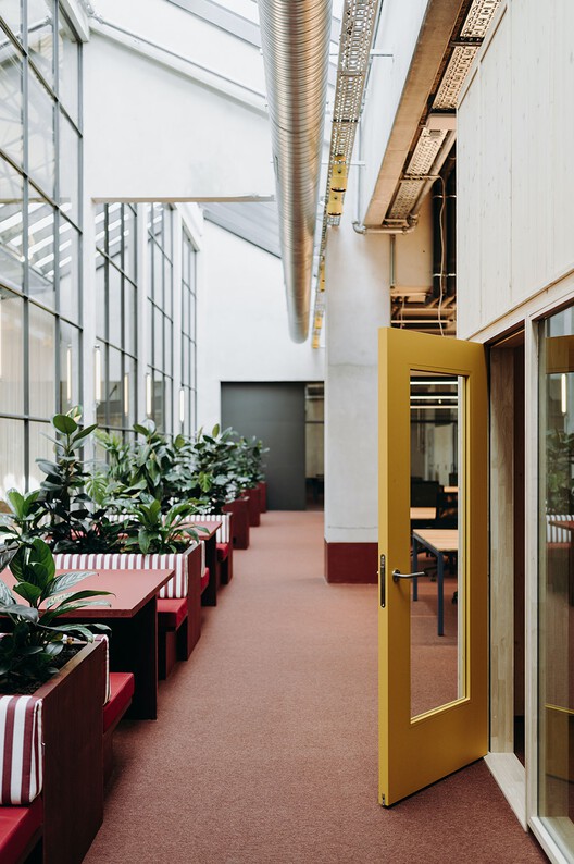Wintercircus Technological and Cultural Hub / OYO - Interior Photography