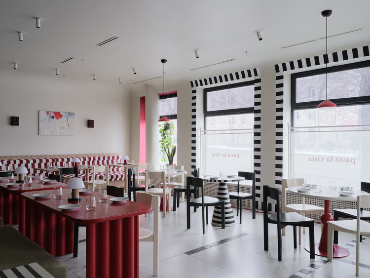 Pasta La Vista Bistro / NAAW - Interior Photography, Dining room, Chair, Table