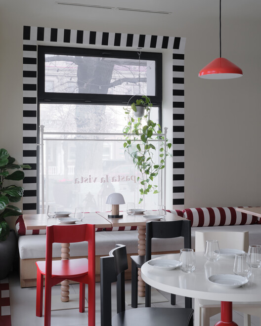Pasta La Vista Bistro / NAAW - Interior Photography, Chair, Table