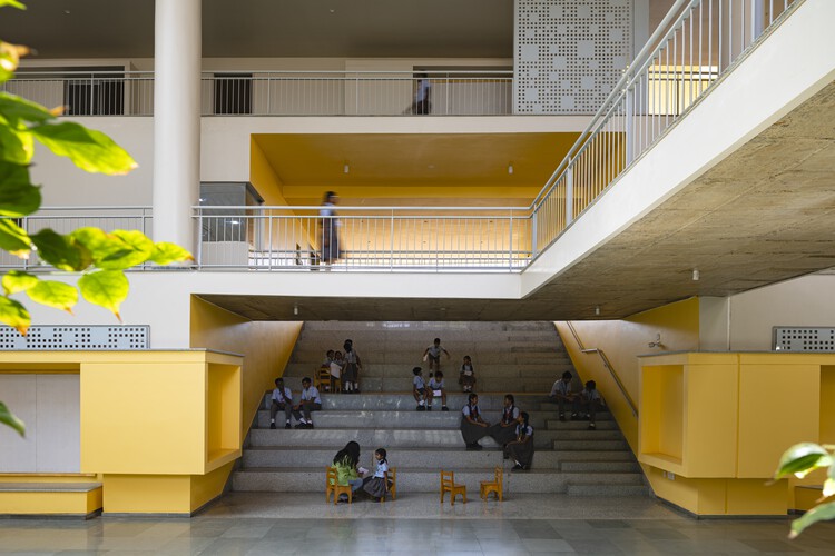 彩虹国际学校 / Spacefiction studio - 9 的图像 37